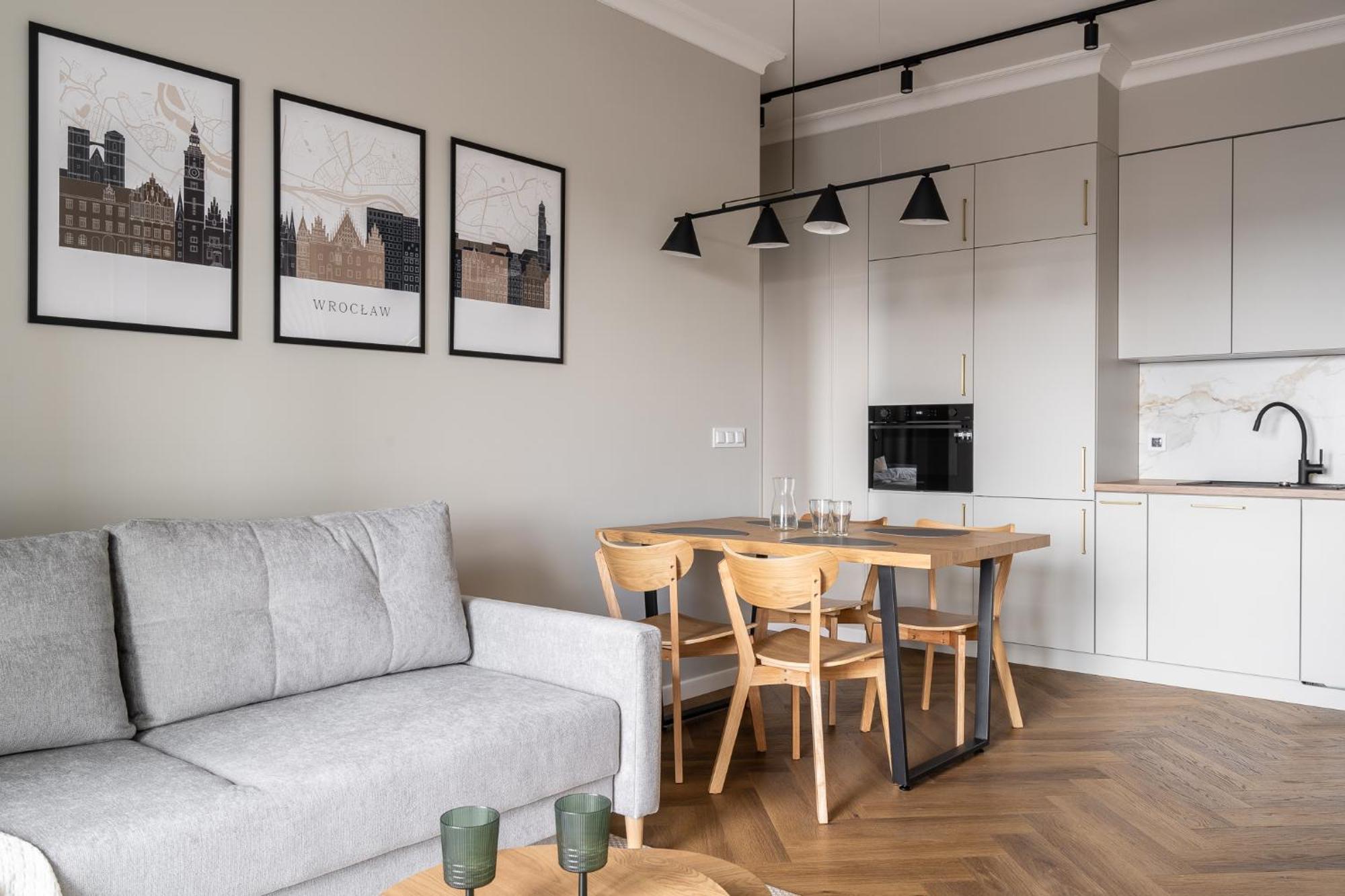Rentplanet - Browary Wroclawskie Buitenkant foto